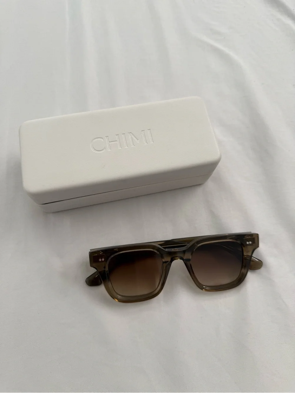 CHIMI Brown Square Sunglasses - Classic Brown Gradient Lenses